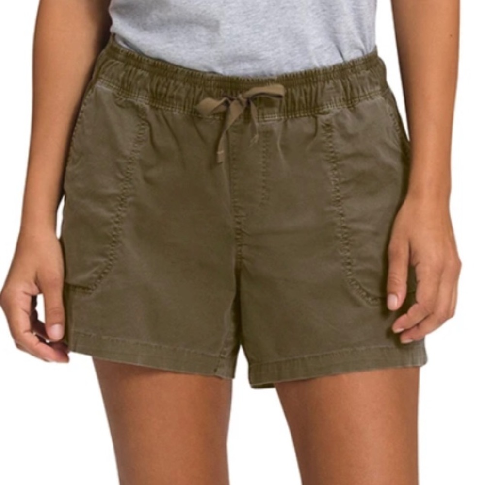 North Face Women’s Motion Pull-On Short Large